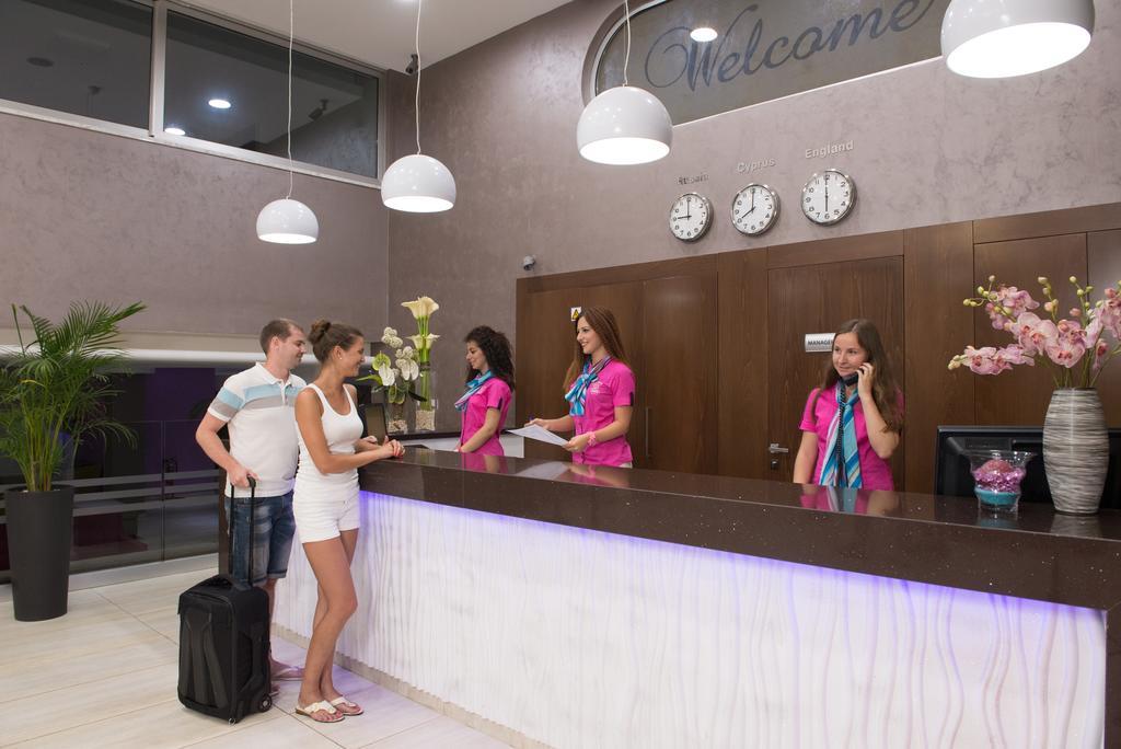 New Famagusta Hotel & Suites Agia Napa Exterior foto